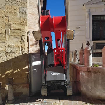 Applicazioni di noleggio in spazi ristretti Applicazioni di noleggio in spazi ristretti